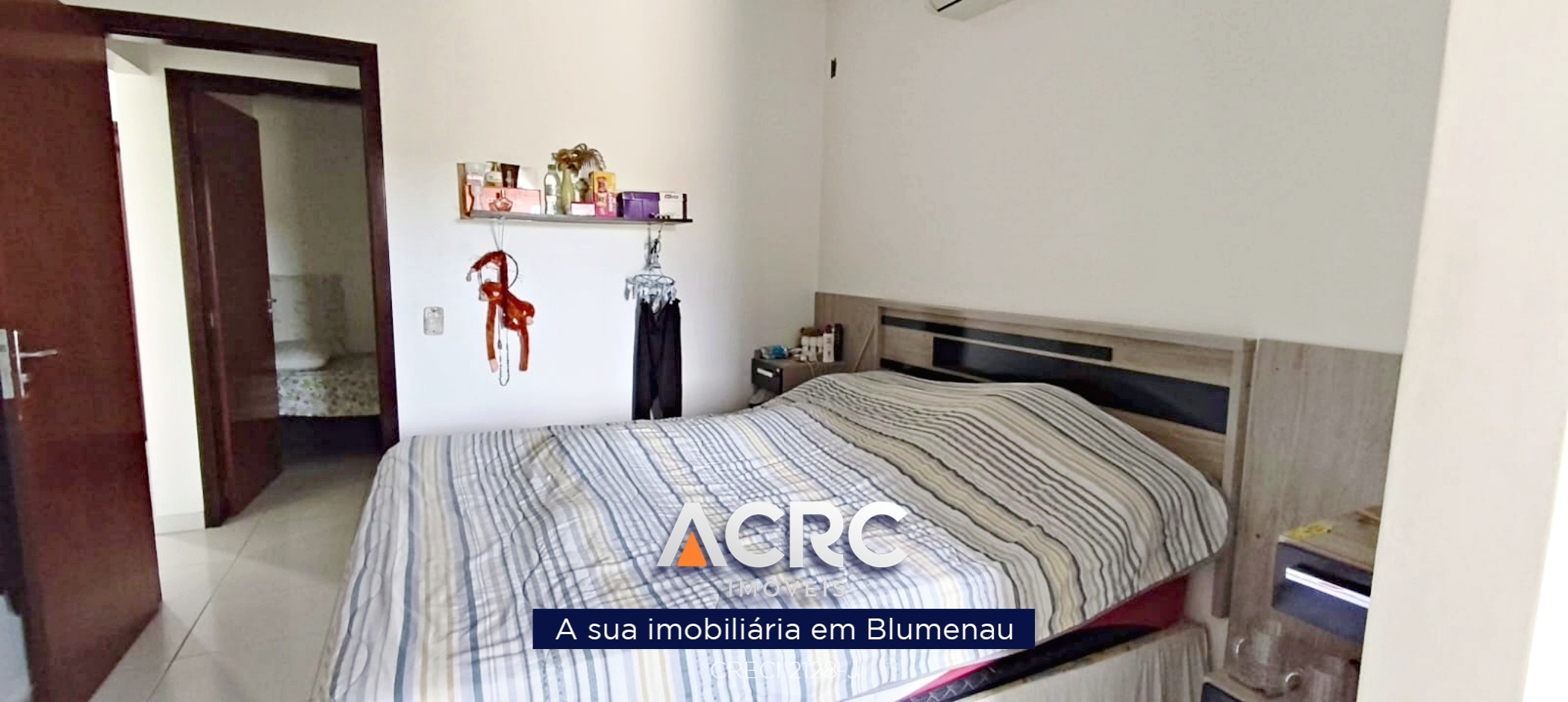 ACRC Imóveis - CA03611 - Casa a Venda no Bairro Fidélis em Blumenau — foto 5