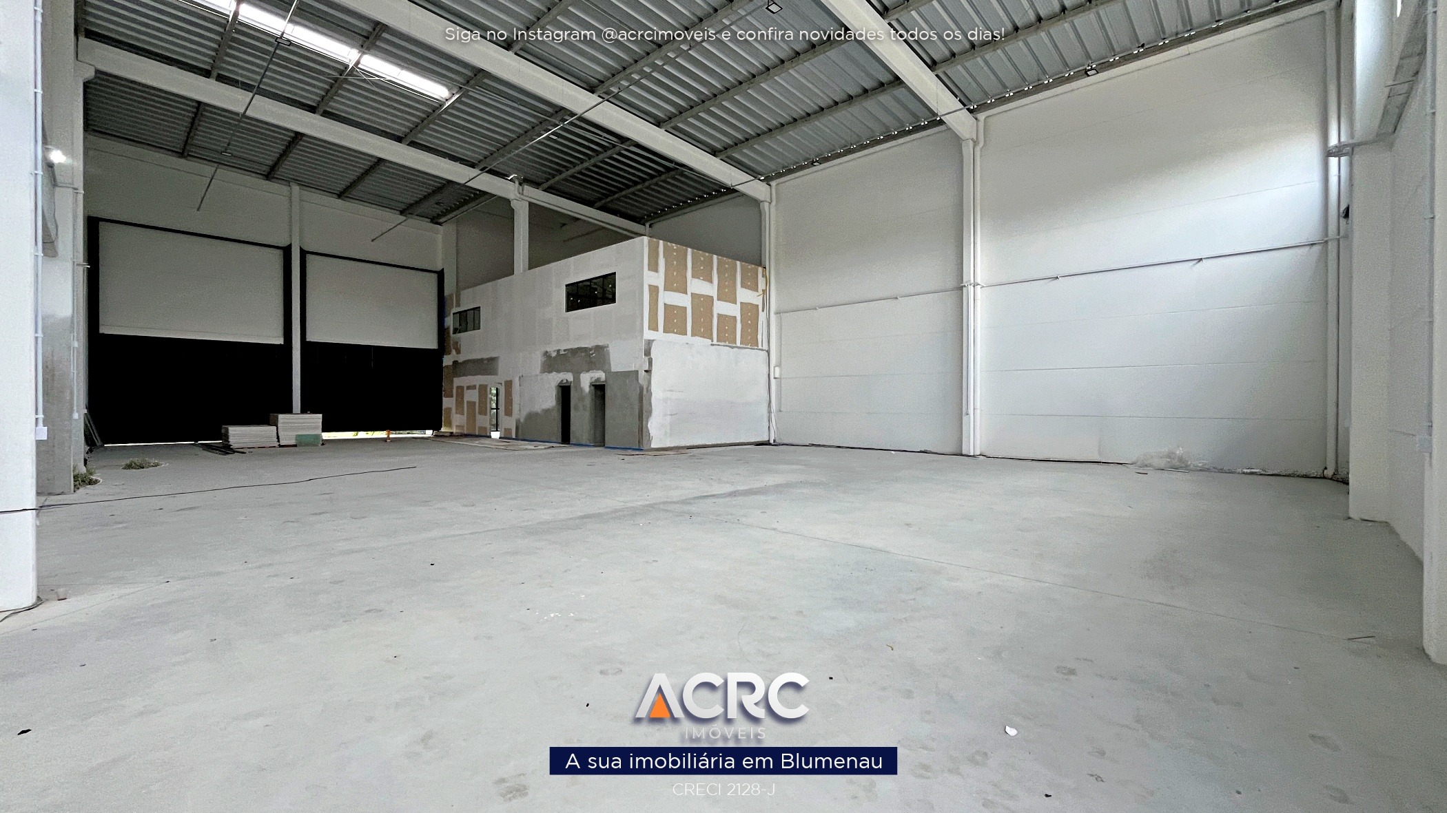 ACRC Imóveis - GL00436 - Galpão para Locação no Bairro Itoupava Central em Blumenau — foto 2