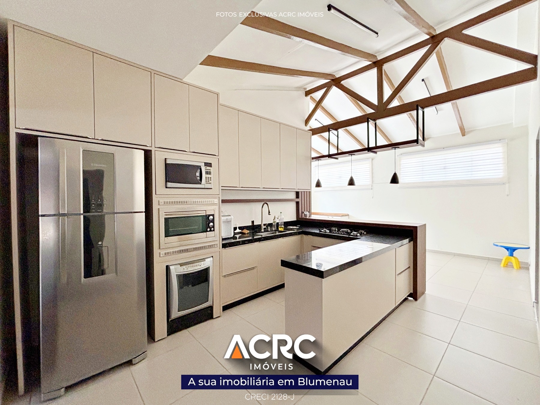 ACRC Imóveis - CA03747 - Casa para Venda no Bairro Velha — foto 2