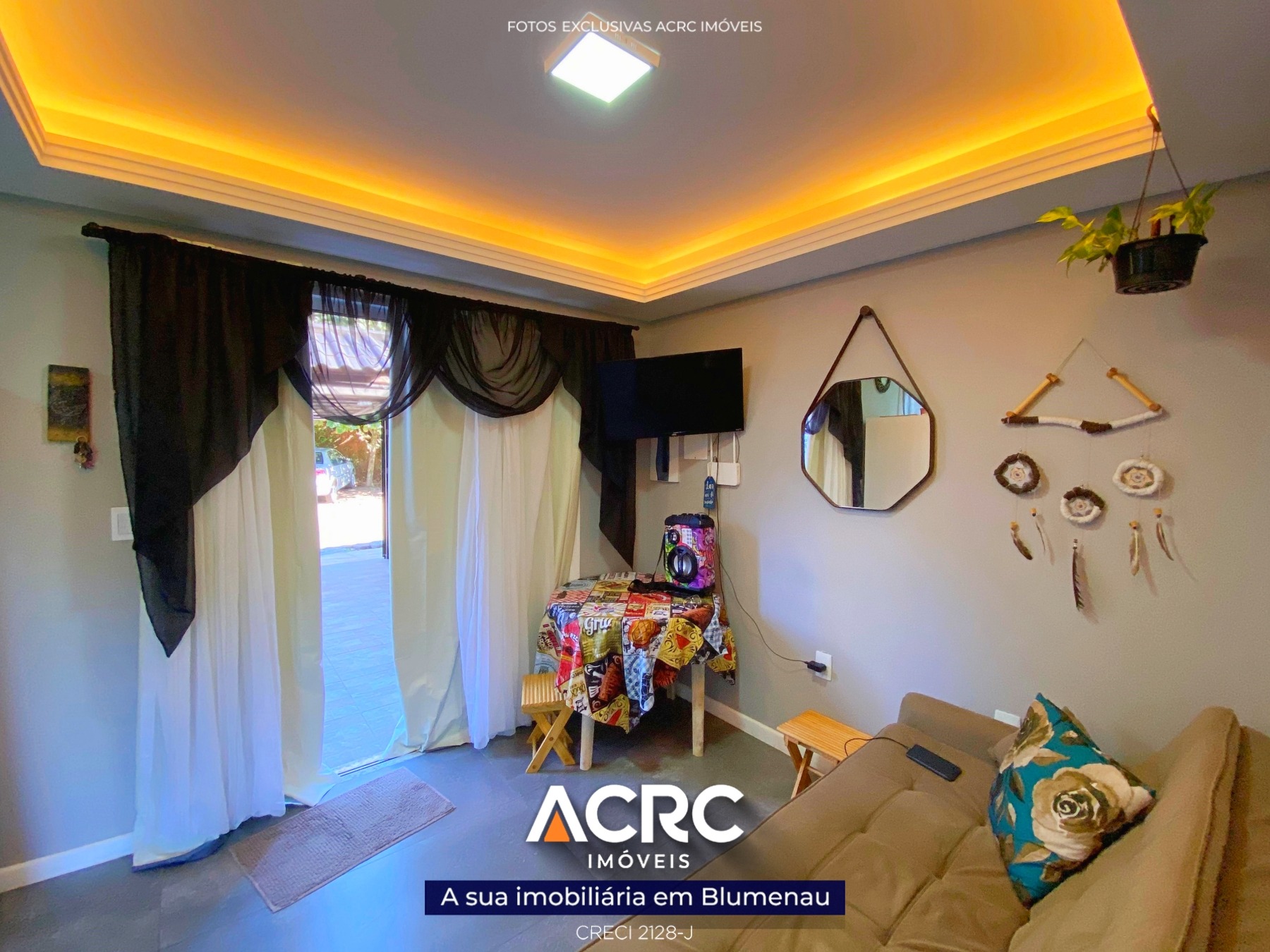 ACRC Imóveis - CA03770 - Casa para Locação no bairro Boa Vista em Blumenau. — foto 3