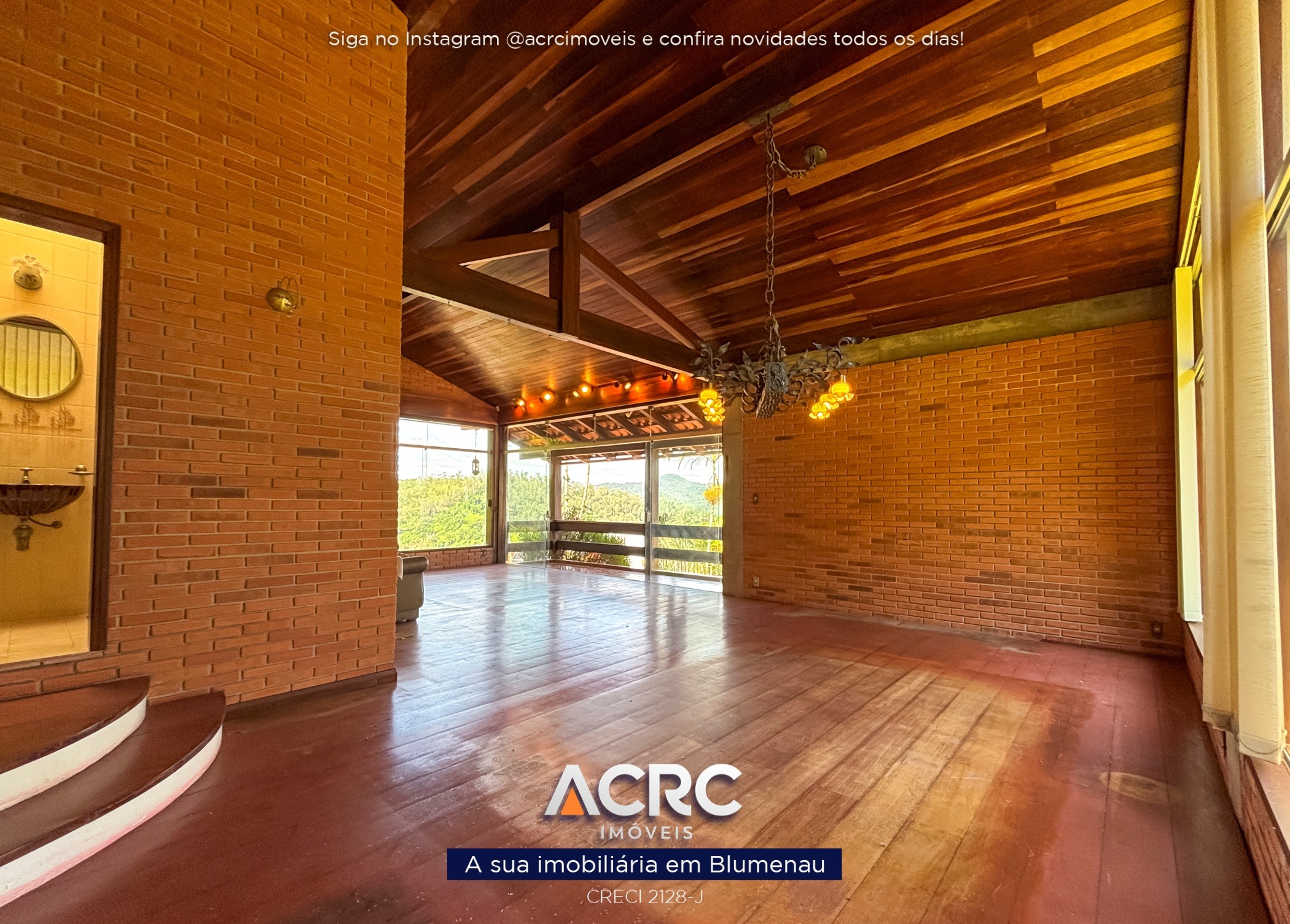 ACRC Imóveis - CA03745 - Casa com Edícula a Venda no Bairro Ponta Aguda em Blumenau — foto 6