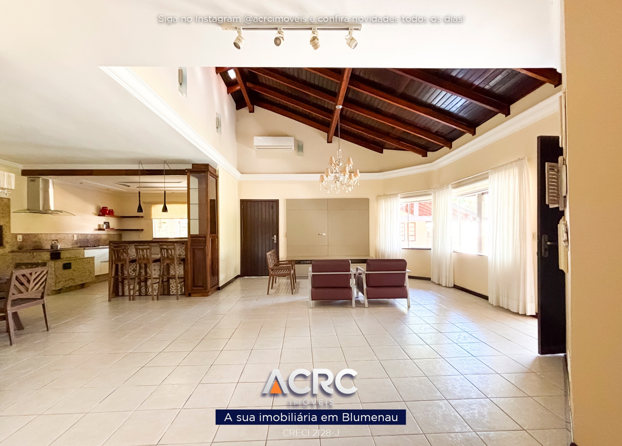 ACRC Imóveis - CA03738 - Casa para Locação no Bairro Itoupava Norte em Blumenau — foto 6