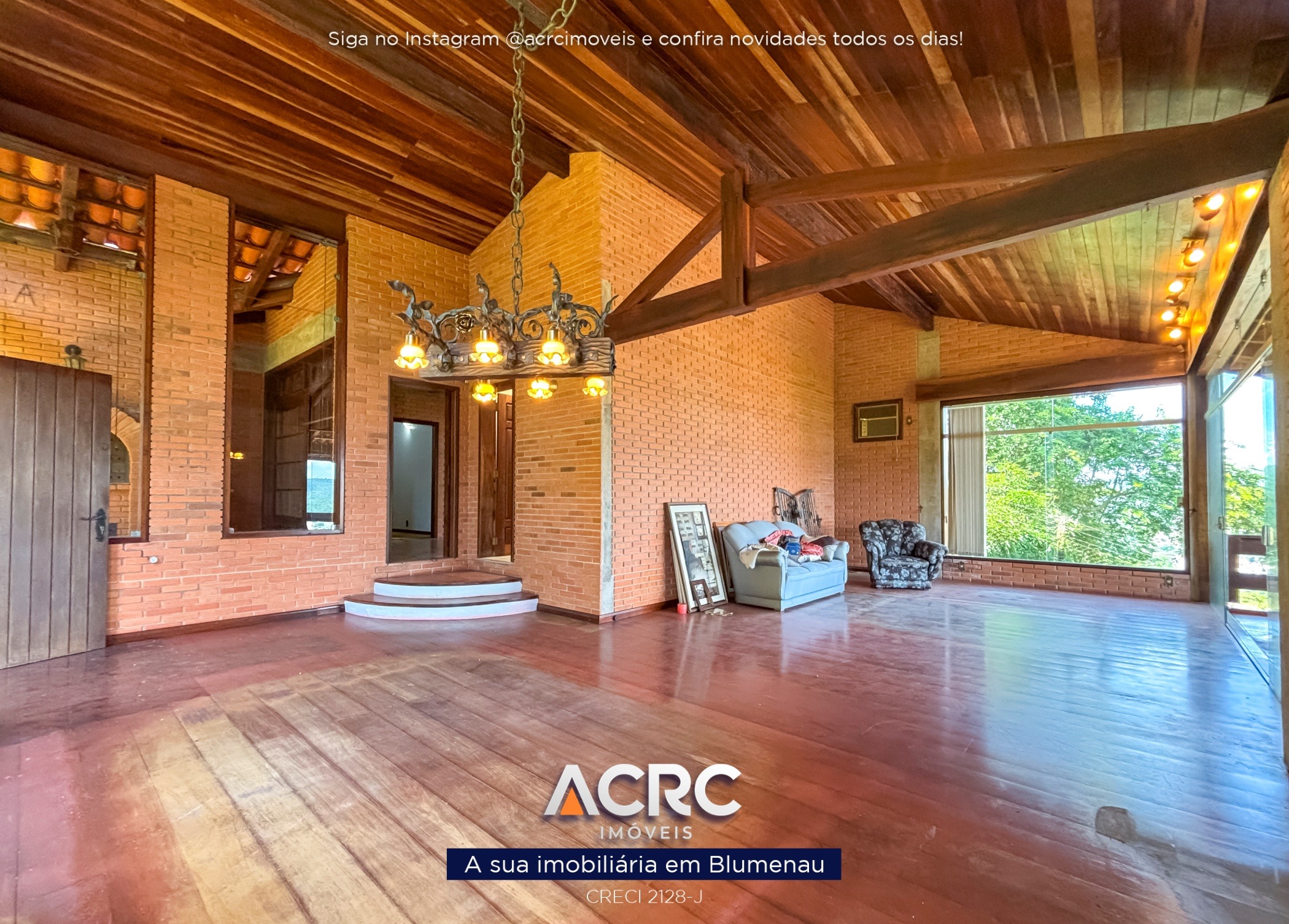 ACRC Imóveis - CA03745 - Casa com Edícula a Venda no Bairro Ponta Aguda em Blumenau — foto 5