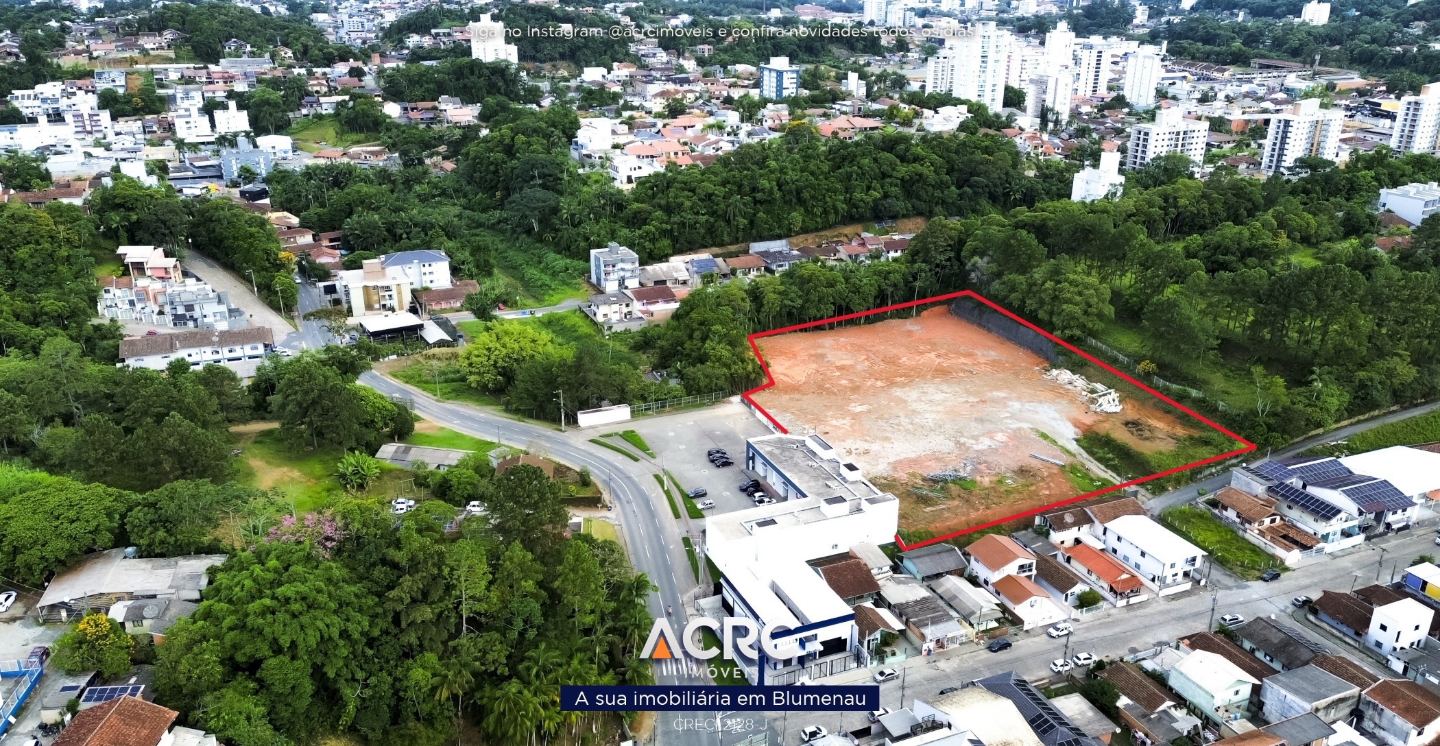 ACRC Imóveis - TE01336 - Terreno com um total de 12.892,45m a Venda no Bairro Itoupava Norte - foto 1
