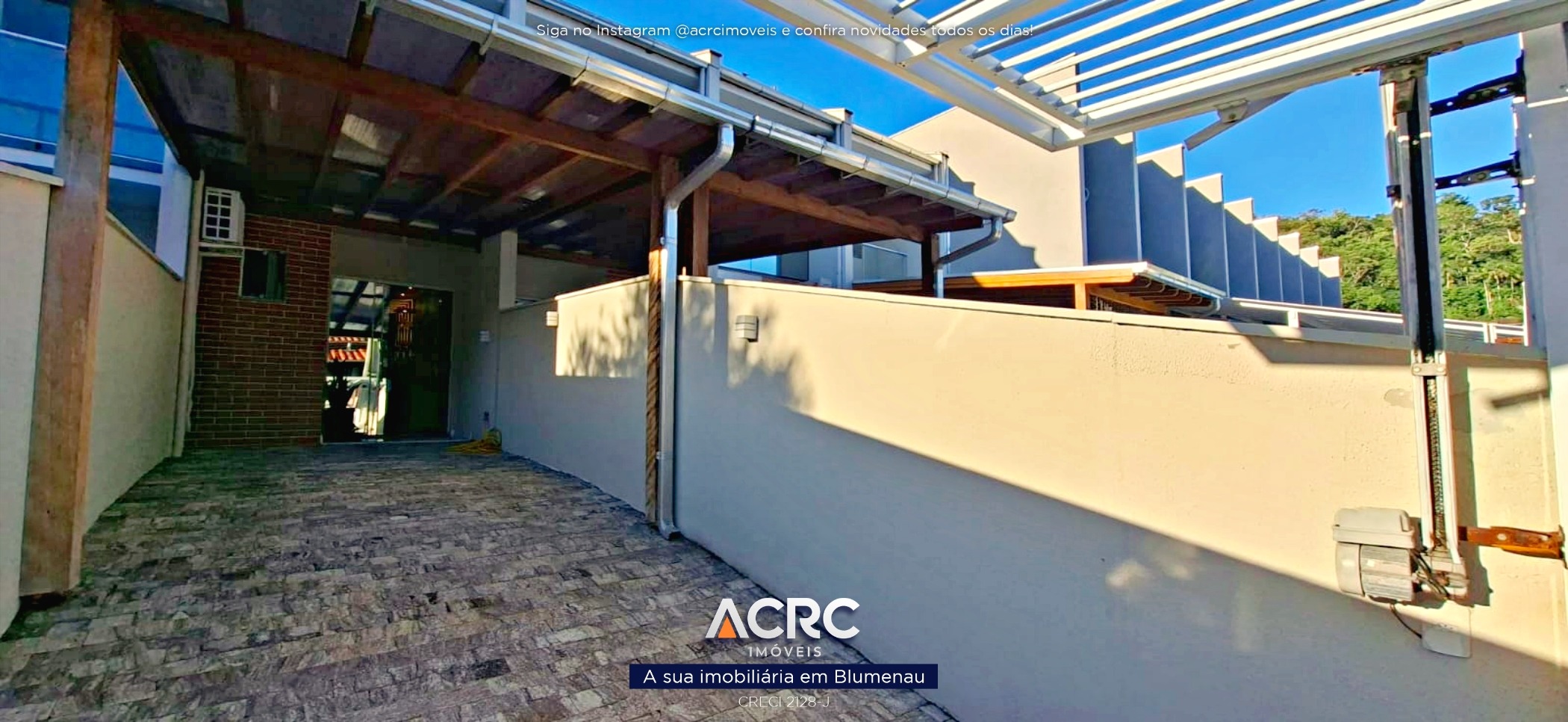 ACRC Imóveis - CA03774 - Sobrado Para Locação no Bairro Fortaleza em Blumenau. - foto 1