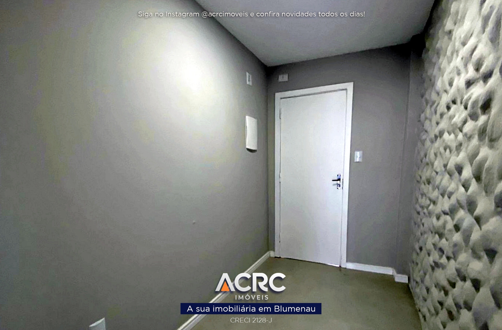 ACRC Imóveis - AP10226 - Apartamento para Locação no Centro de Blumenau. — foto 3