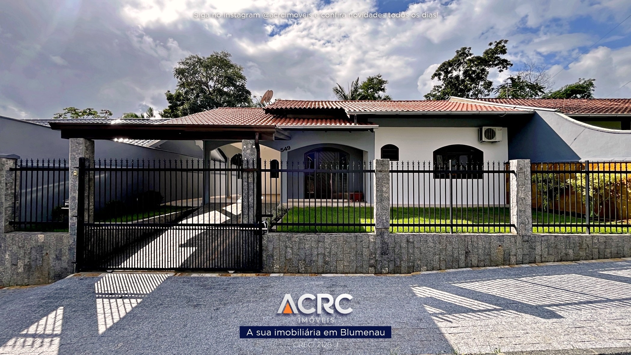ACRC Imóveis - CA03764 - Casa para Aluguel no Bairro Passo Manso em Blumenau - foto 1