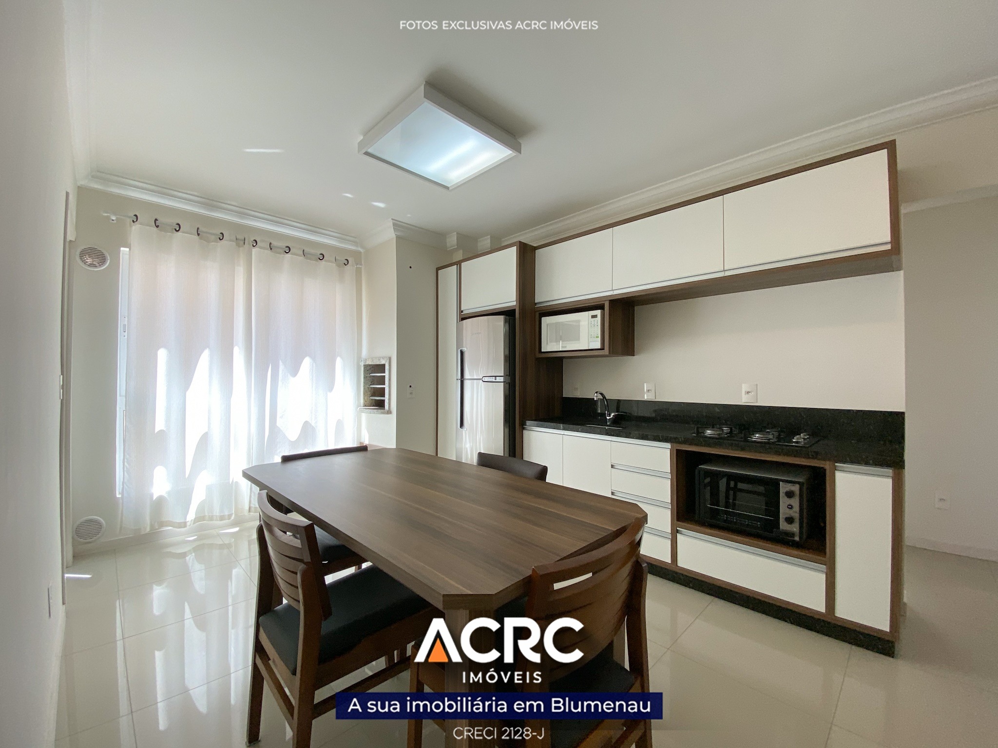 ACRC Imóveis - AP10333 - Apartamento para Locação em Blumenau no Bairro Vila Nova em Blumenau — foto 2