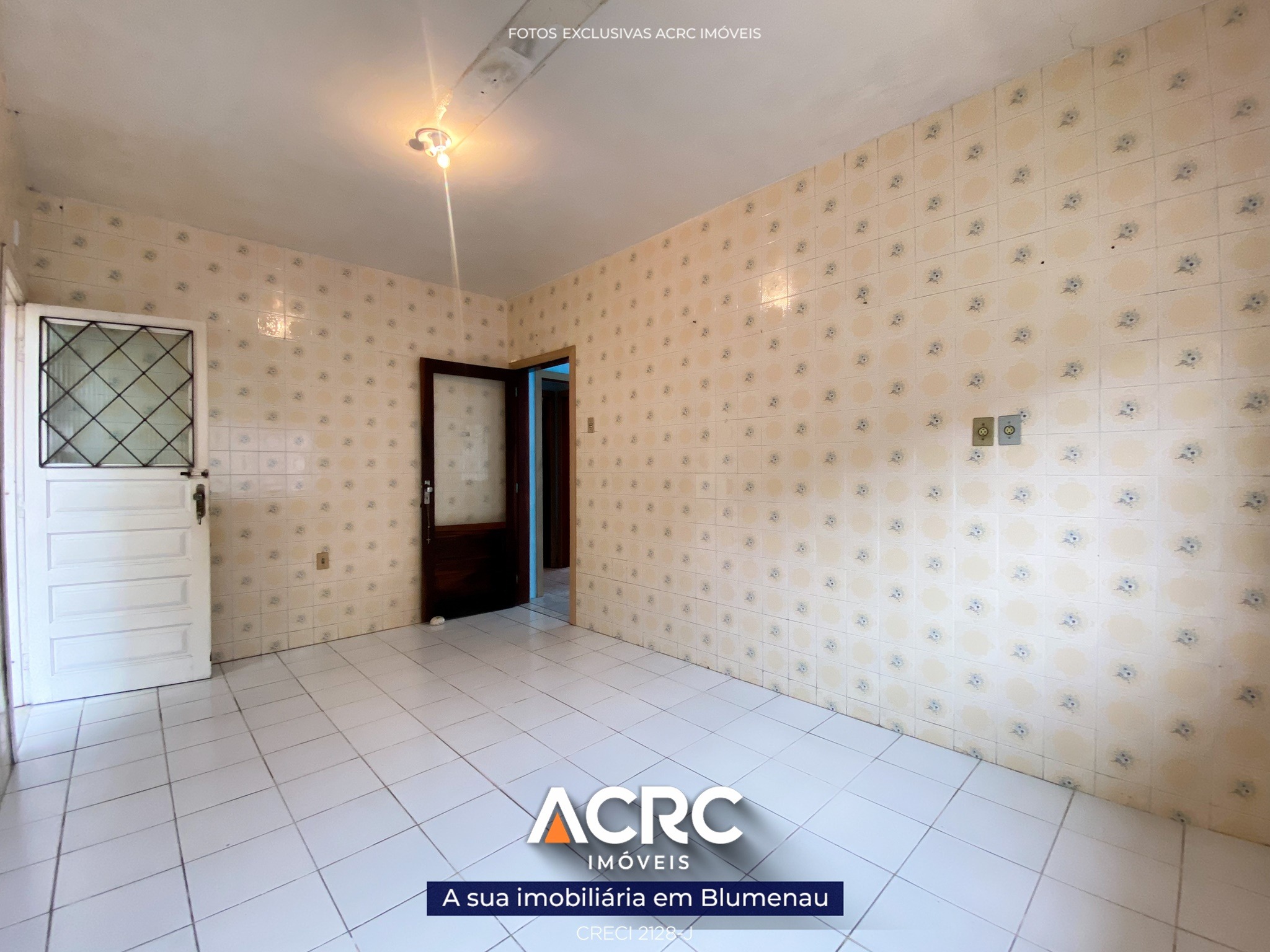 ACRC Imóveis - - Casa para locação no bairro Água Verde em Blumenau — foto 3