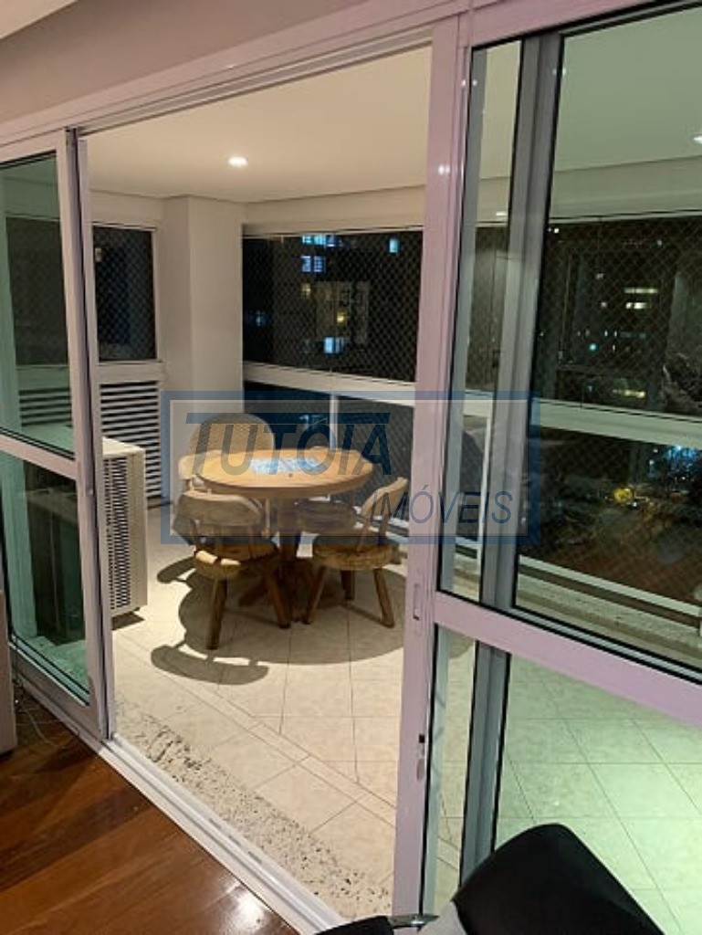 Apartamento, 4 quartos, 198 m² - Foto 2