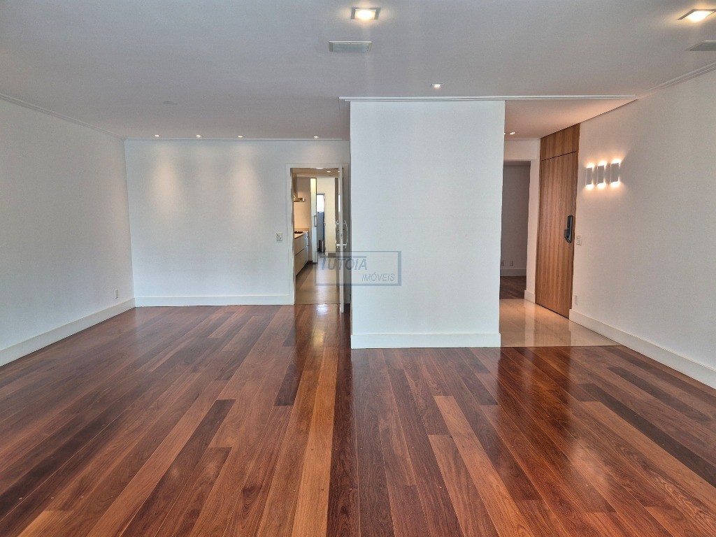 Apartamento, 3 quartos, 198 m² - Foto 4
