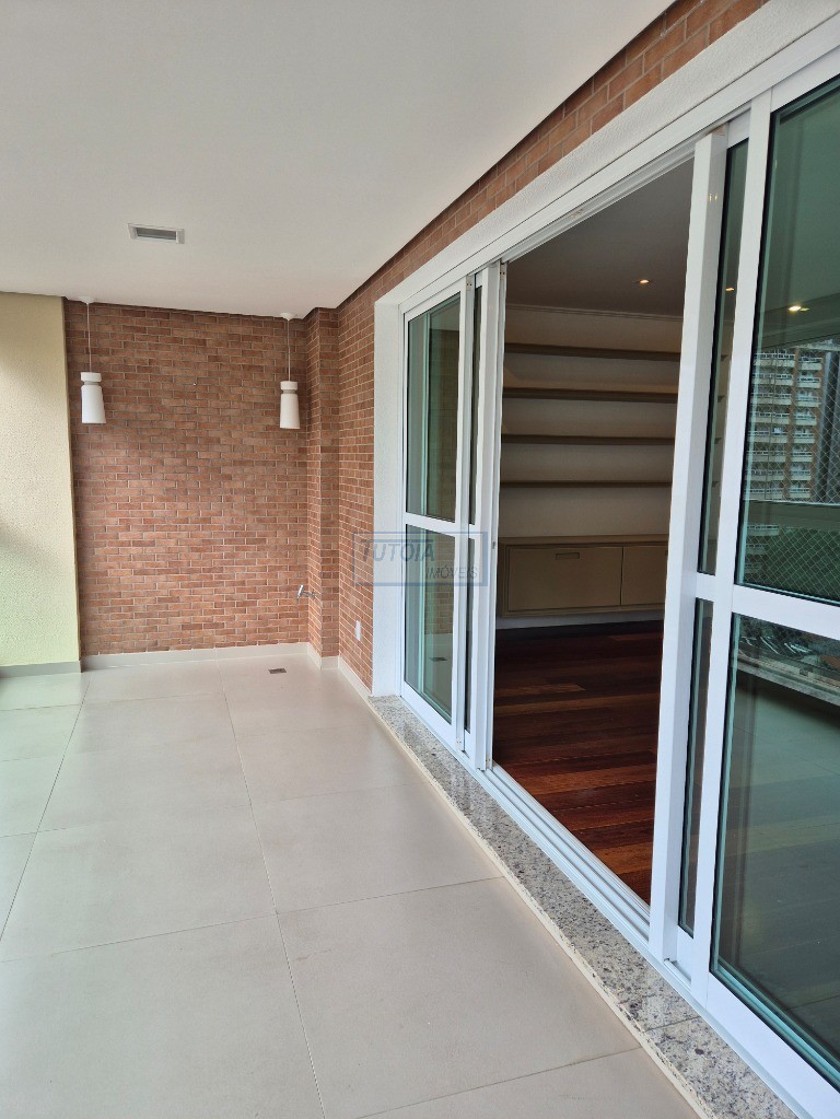 Apartamento, 3 quartos, 198 m² - Foto 3