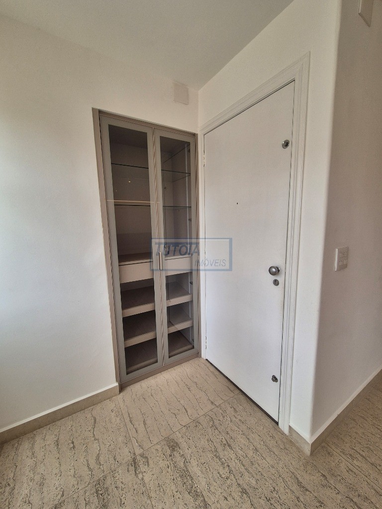 Apartamento, 3 quartos, 226 m² - Foto 8