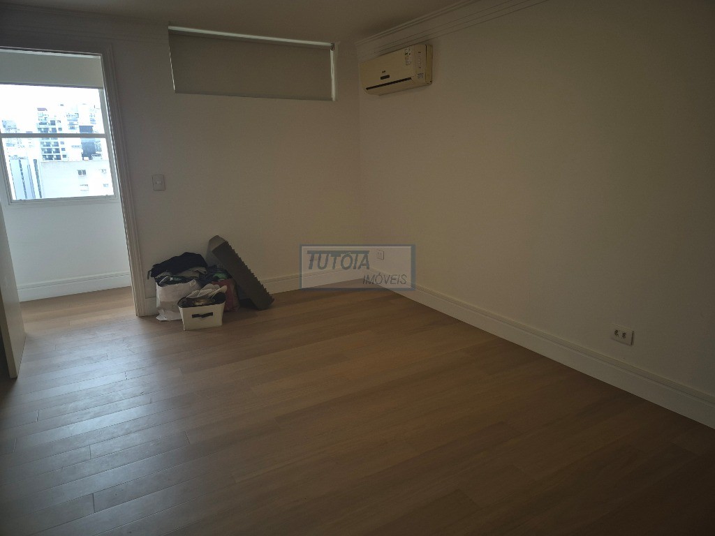 Apartamento, 3 quartos, 226 m² - Foto 13