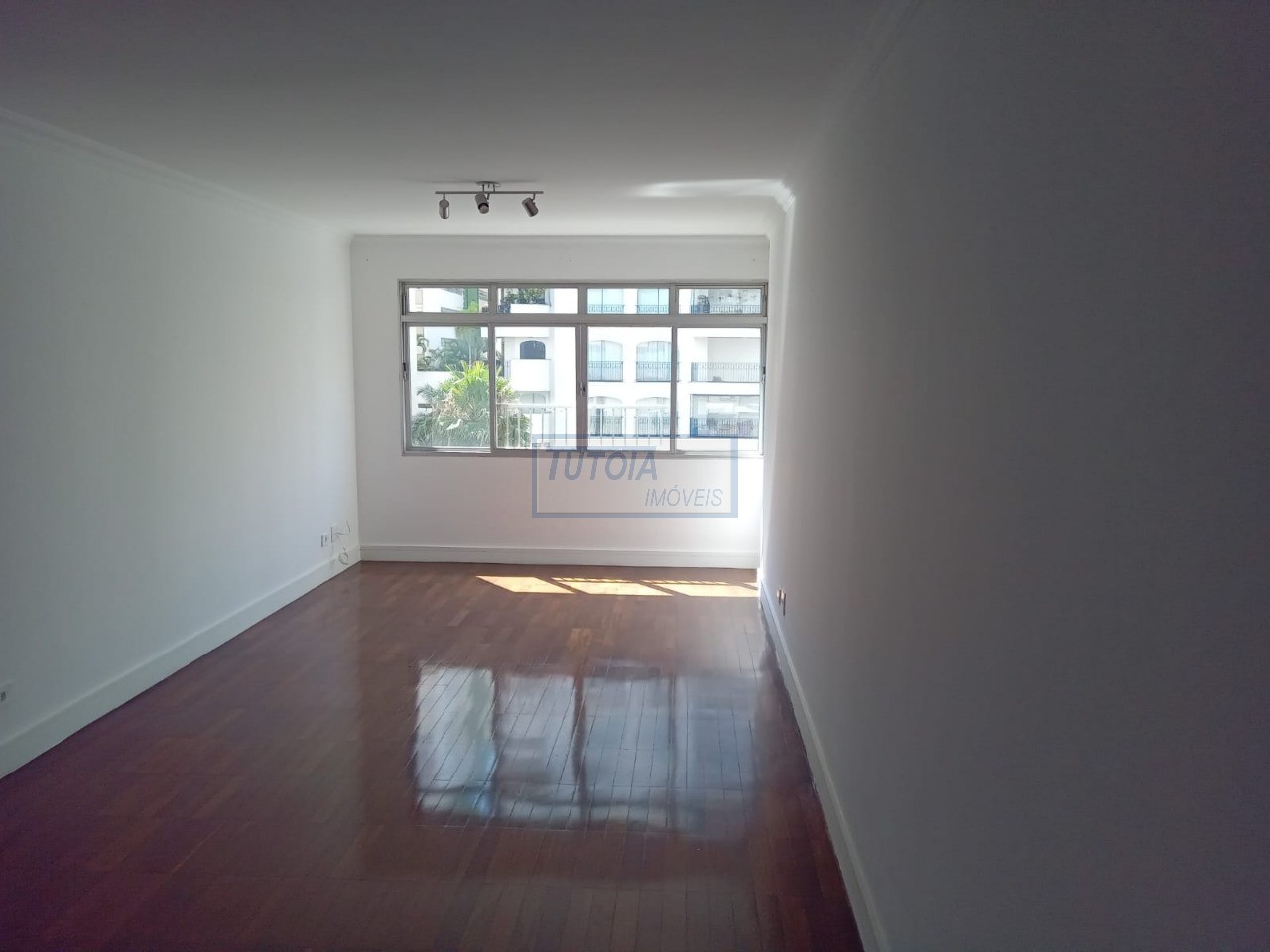 Apartamento, 3 quartos, 130 m² - Foto 1