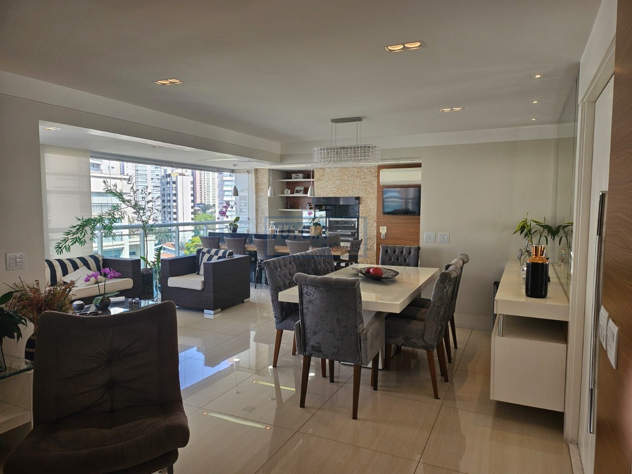 Apartamento, 3 quartos, 160 m² - Foto 3