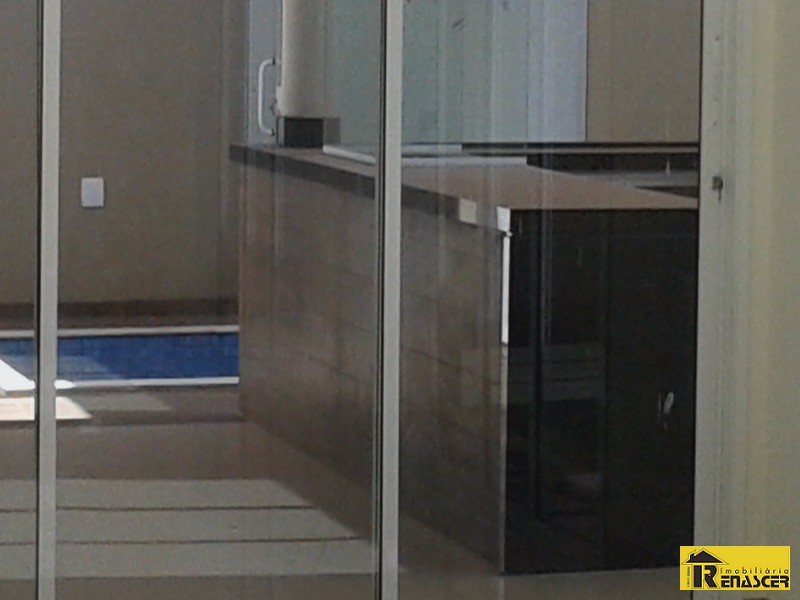 Casa de Condomínio com 3 quartos à venda — foto 3 de 19