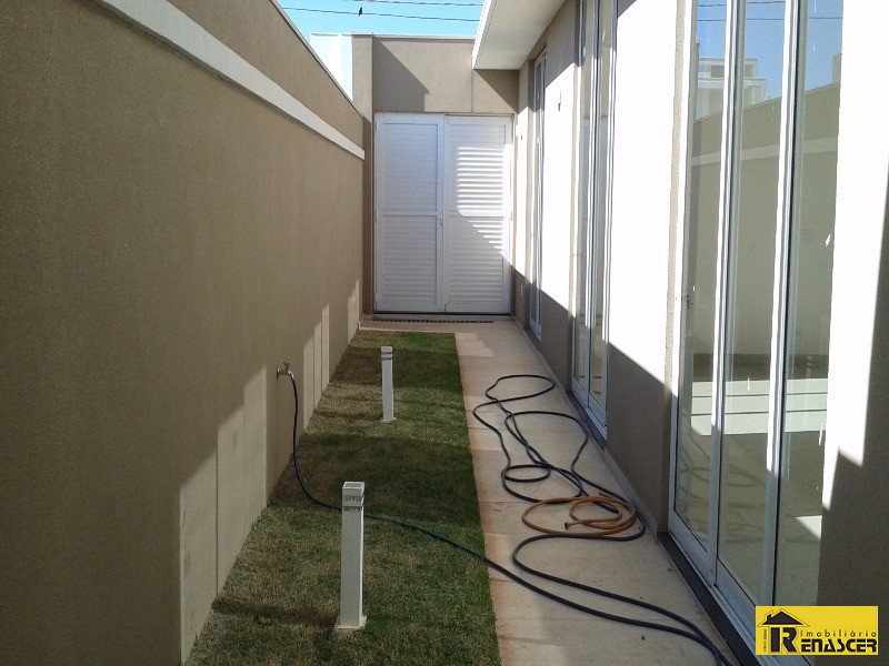 Casa de Condomínio com 3 quartos à venda — foto 13 de 19