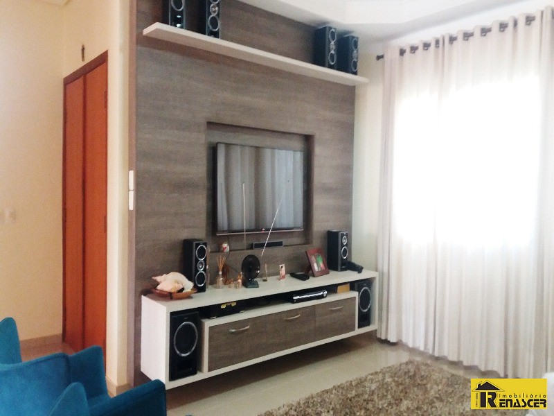 Casa de Condomínio com 3 quartos à venda — foto 5 de 39