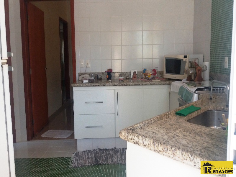 Casa de Condomínio com 3 quartos à venda — foto 8 de 39