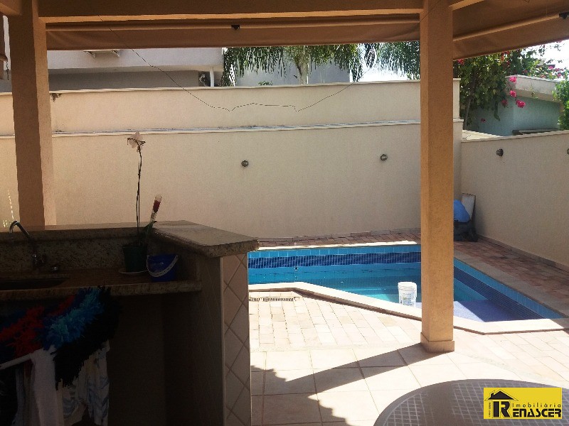 Casa de Condomínio com 3 quartos à venda — foto 17 de 39