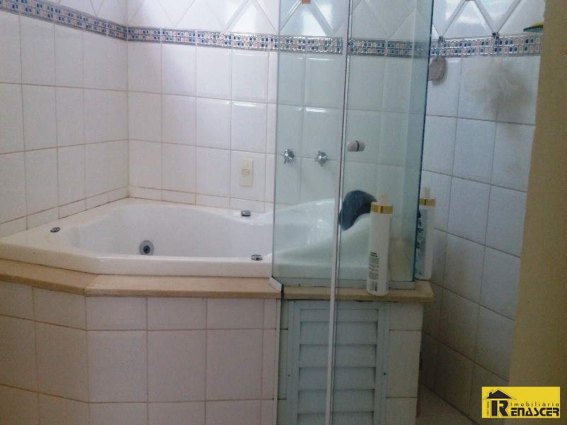 Casa de Condomínio com 3 quartos à venda — foto 25 de 39