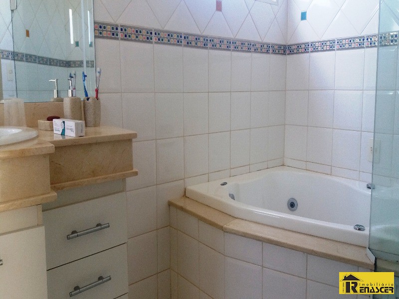 Casa de Condomínio com 3 quartos à venda — foto 29 de 39