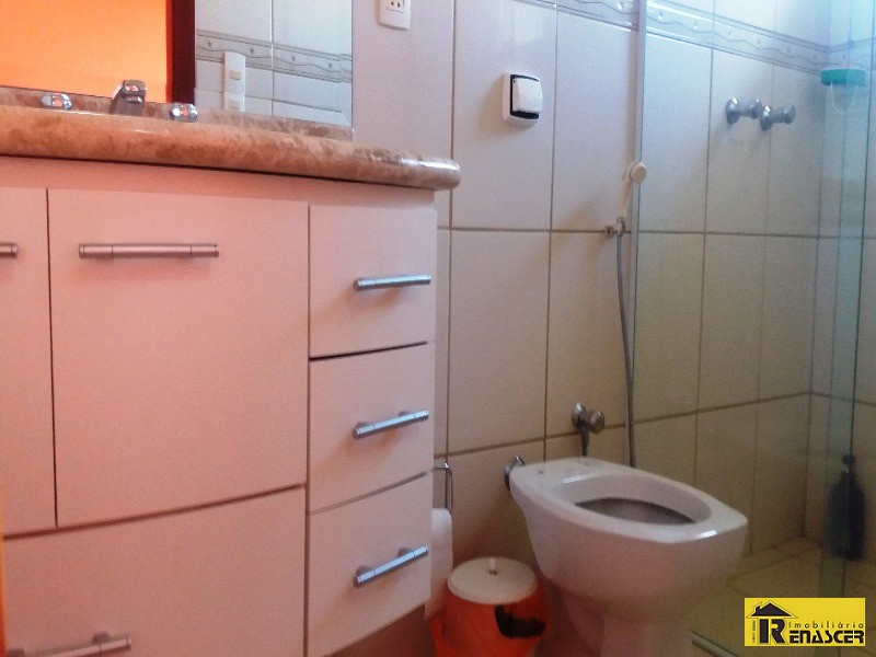 Casa de Condomínio com 3 quartos à venda — foto 34 de 39