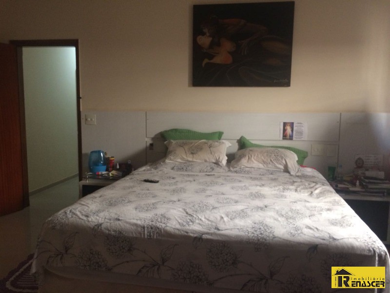 Casa com 3 quartos à venda, 380m² — foto 6 de 16