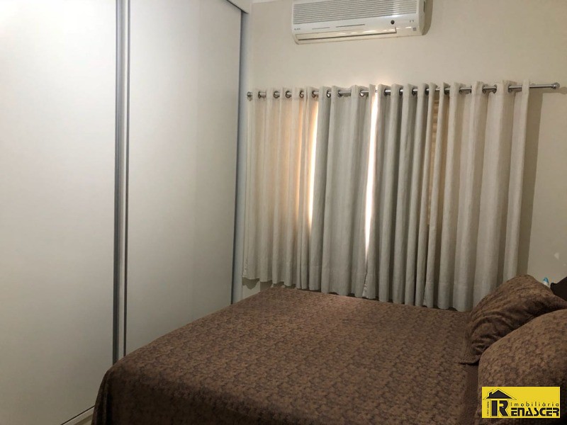 Casa com 3 quartos à venda, 190m² — foto 8 de 22