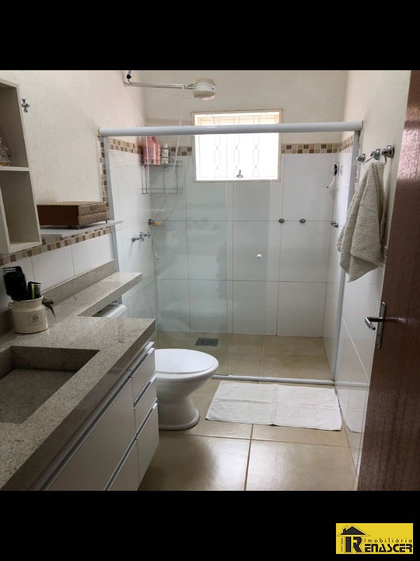 Casa com 3 quartos à venda, 190m² — foto 9 de 22