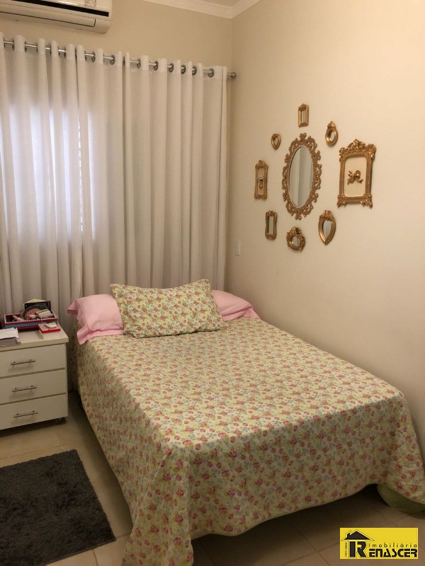 Casa com 3 quartos à venda, 190m² — foto 15 de 22