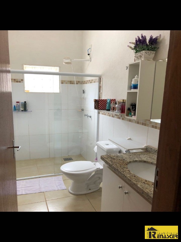 Casa com 3 quartos à venda, 190m² — foto 17 de 22