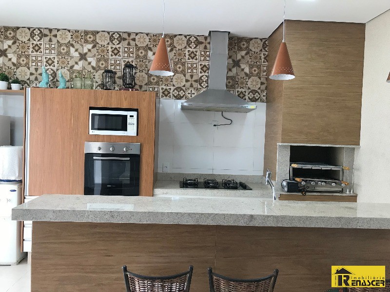 Casa com 3 quartos à venda, 190m² — foto 1 de 22