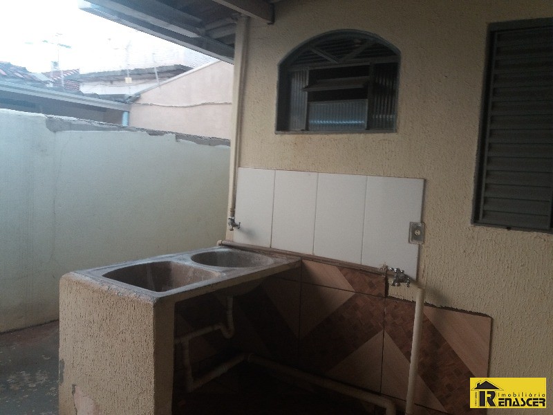 Casa com 2 quartos à venda, 250m² — foto 18 de 21
