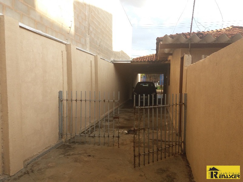 Casa com 2 quartos à venda, 250m² — foto 19 de 21