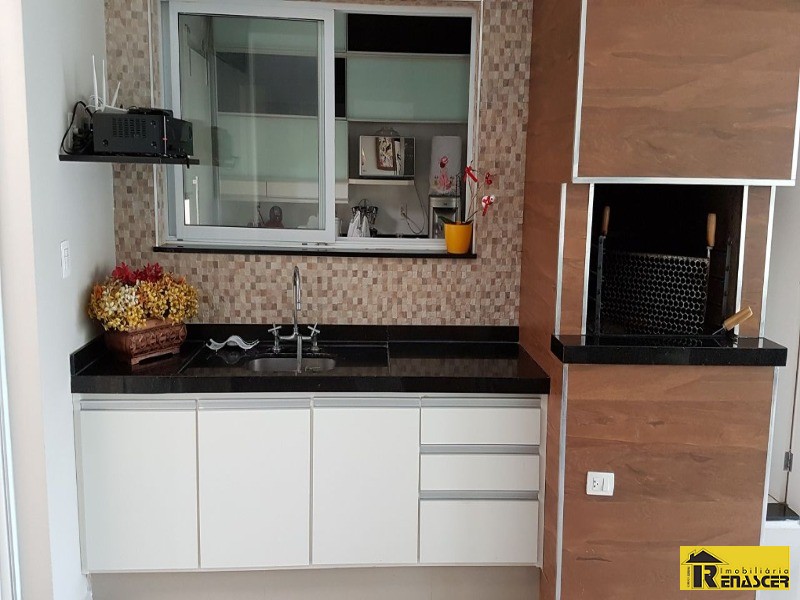 Casa de Condomínio com 4 quartos à venda — foto 9 de 22