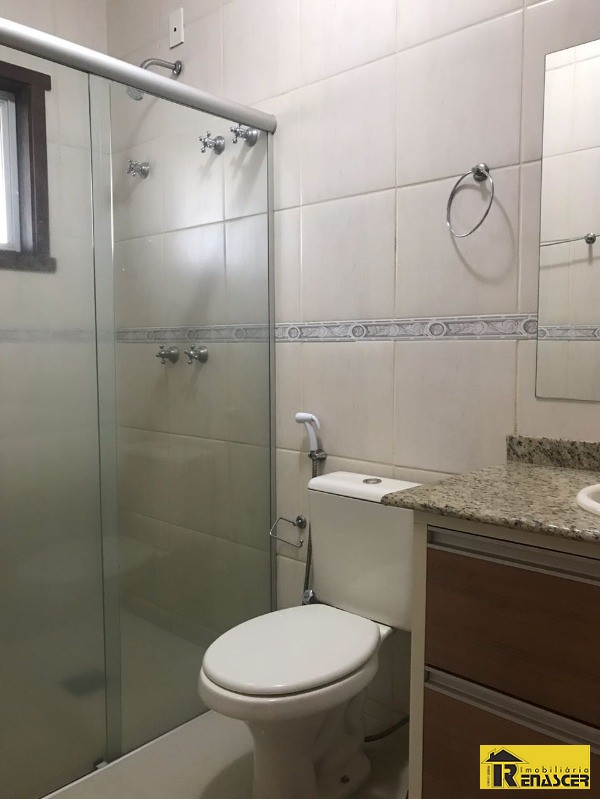 Casa de Condomínio com 3 quartos à venda e aluguel, 260m² — foto 4 de 21
