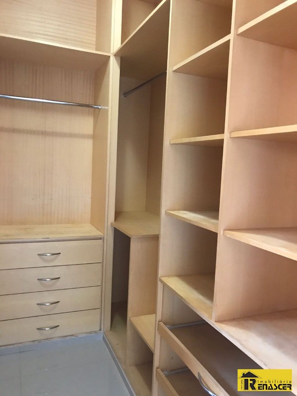 Casa de Condomínio com 3 quartos à venda e aluguel, 260m² — foto 5 de 21