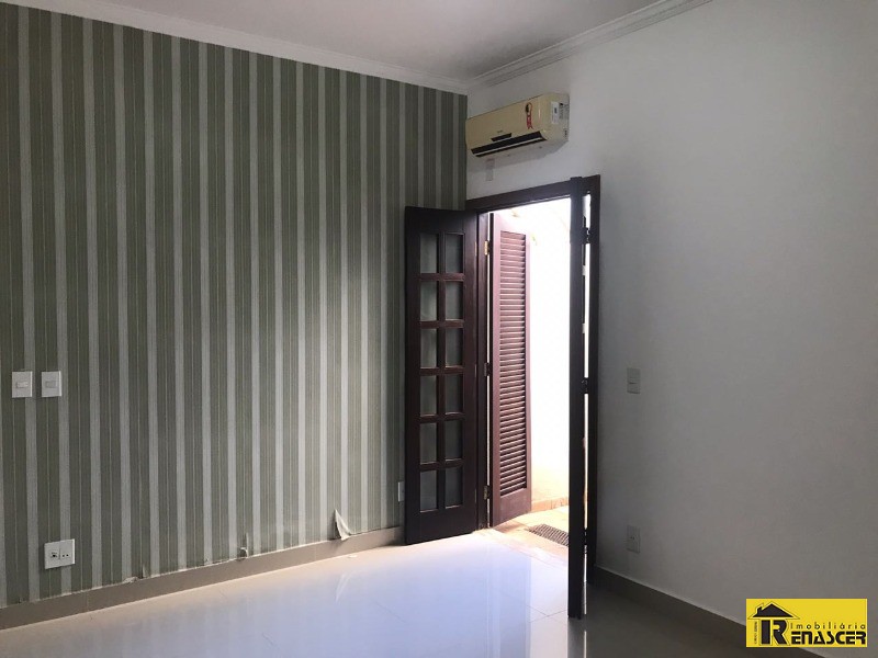 Casa de Condomínio com 3 quartos à venda e aluguel, 260m² — foto 8 de 21