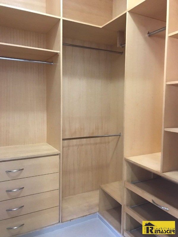 Casa de Condomínio com 3 quartos à venda e aluguel, 260m² — foto 10 de 21