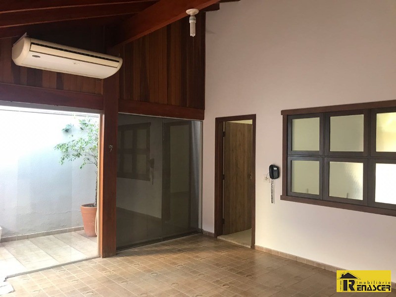 Casa de Condomínio com 3 quartos à venda e aluguel, 260m² — foto 16 de 21
