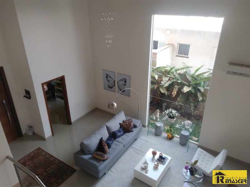 Casa de Condomínio com 3 quartos à venda, 320m² — foto 1 de 34