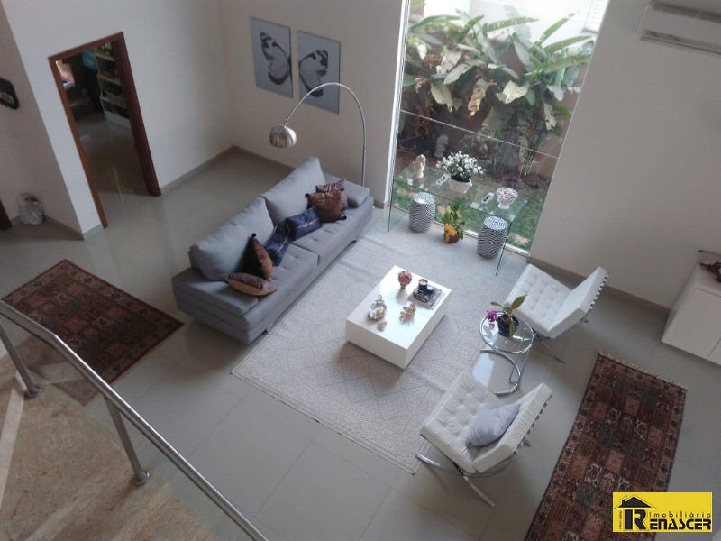 Casa de Condomínio com 3 quartos à venda, 320m² — foto 3 de 34