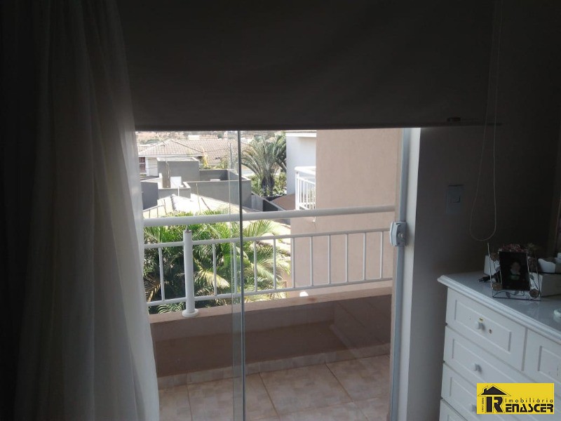 Casa de Condomínio com 3 quartos à venda, 320m² — foto 17 de 34