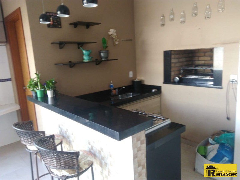 Casa de Condomínio com 3 quartos à venda, 320m² — foto 27 de 34