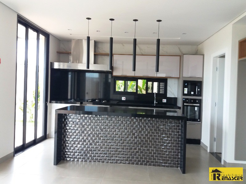 Casa de Condomínio com 4 quartos à venda, 414m² — foto 2 de 31