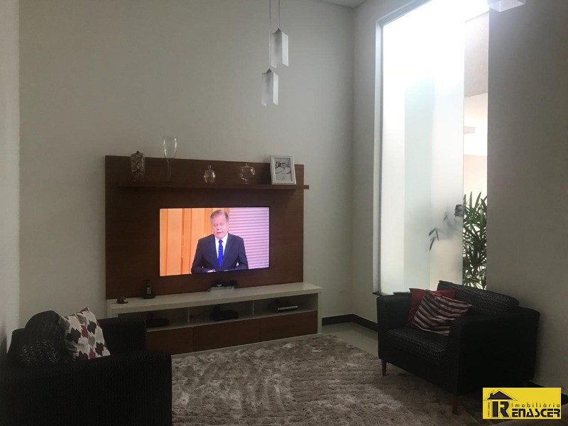 Casa de Condomínio com 3 quartos à venda, 213m² — foto 8 de 32