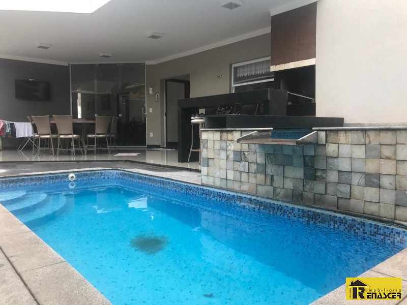 Casa de Condomínio com 3 quartos à venda, 213m² — foto 13 de 32