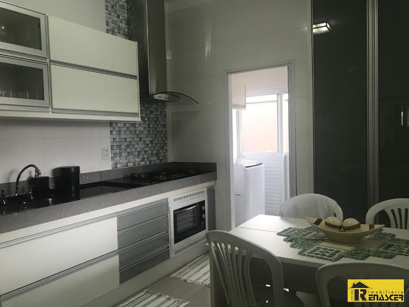 Casa de Condomínio com 3 quartos à venda, 213m² — foto 15 de 32